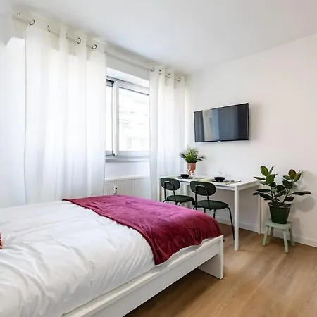 Douillet /centre Strasburgo